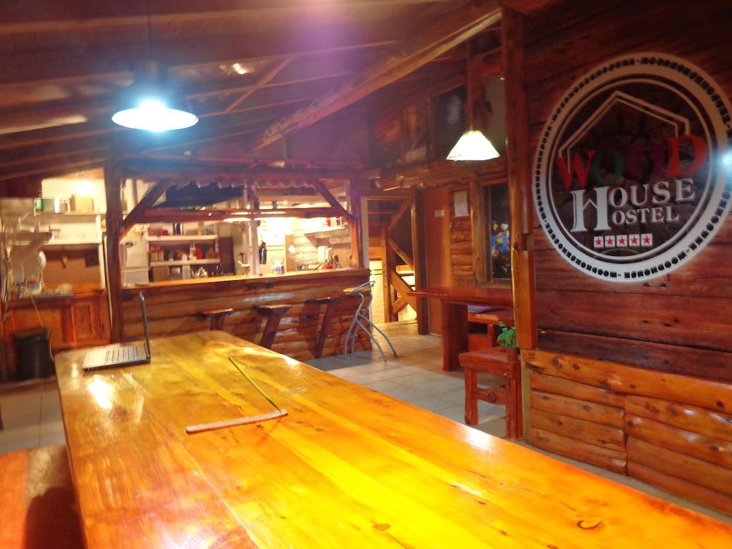 Wood House Hostel San Carlos de Bariloche Esterno foto