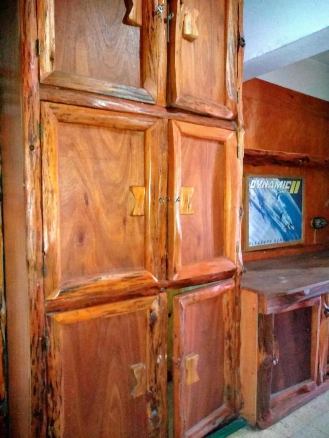 Wood House Hostel San Carlos de Bariloche Esterno foto